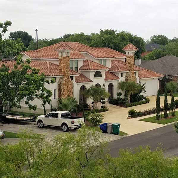 Beautiful front yard of house